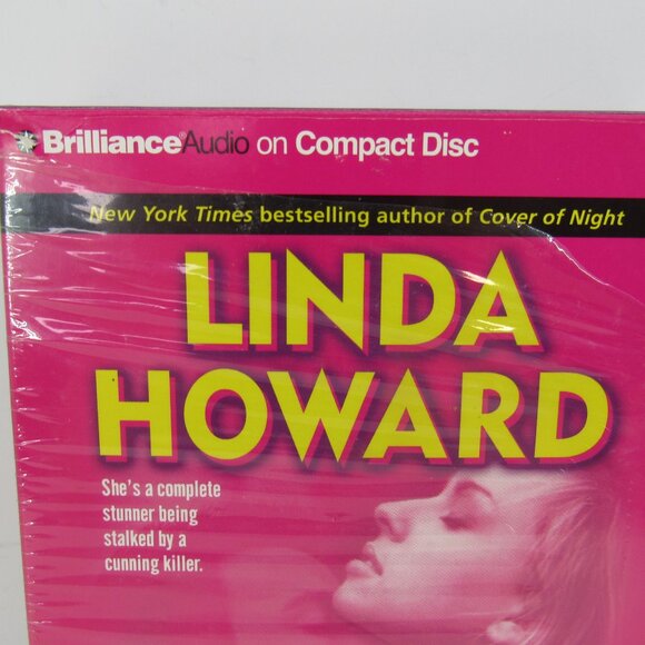 Brilliance Audio on Compact Disc Linda Howard Drop Dead Gorgeous A Novel - Picture 2 of 7